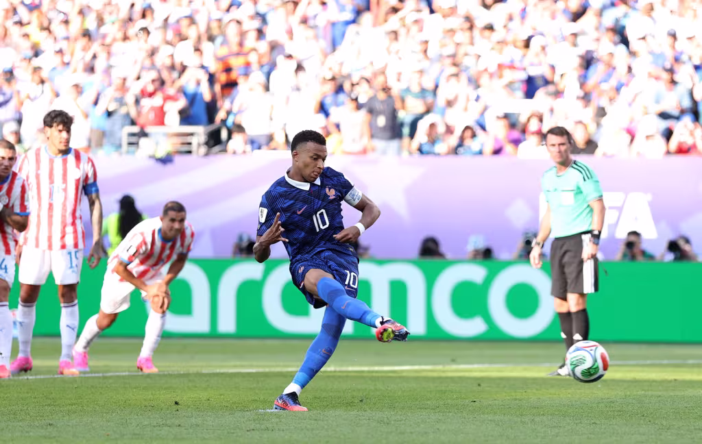 Mbappé garante 100% da França na Copa e elimina Paraguai