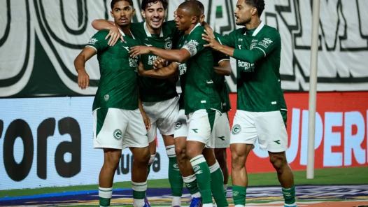 Na estreia de Mozart, Goiás vence o Ceará e cola no pelotão de frente da Série B do Brasileirão