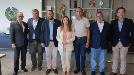 Comitiva portuguesa visita Alego para ampliar parcerias comerciais e atrair investimentos para Goiás