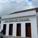 Cine Teatro São Joaquim terá programação especial de férias com cinema, teatro e música