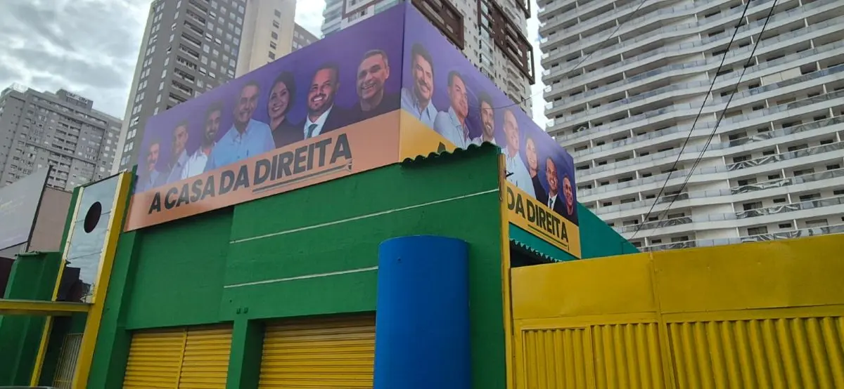 TRE-GO ordena remoção de outdoors e multa políticos do PL em Goiás