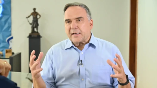 sandro-mabel-divulgacao-entrevista