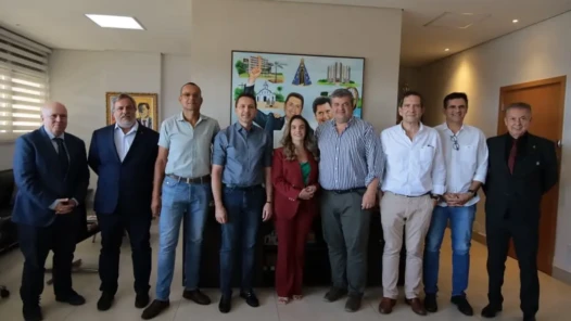 Vilela recebe missão portuguesa e discute parcerias para atrair investimentos a Aparecida