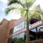 A Justiça também determinou o afastamento dos agentes das funções