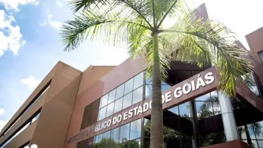 A Justiça também determinou o afastamento dos agentes das funções