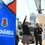 Goiânia abre canal para denúncias de fios soltos e intensifica operação de limpeza da rede aérea
