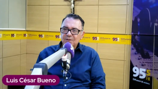 Pré-candidato ao governo, Luiz César Bueno em entrevista à Difusora nesta segunda - Foto reprodução YouTube