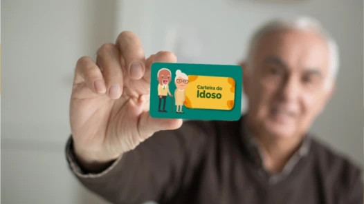 carteirinha do idoso para viajar de graça