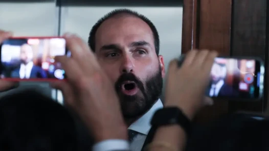 eduardo bolsonaro demitido pf