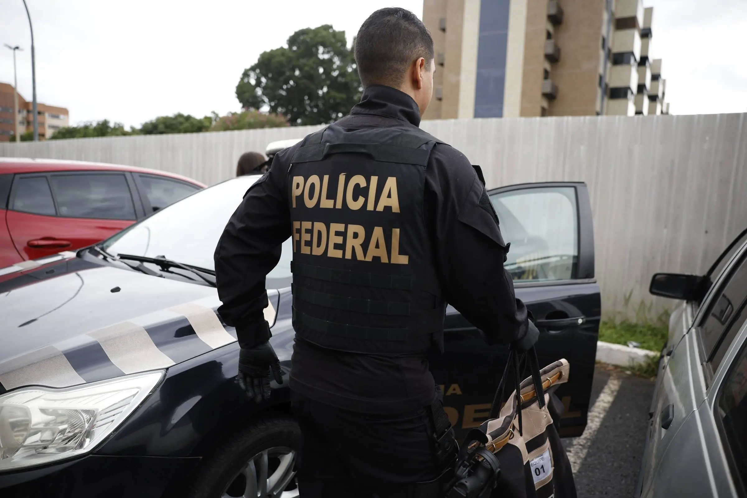 PF apura fraude de R$ 1 milhão em pensão por morte de servidor federal