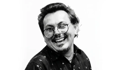 Assassinado na sexta-feira, jornalista Delson Carlos Barros era colunista social - Foto Reprodução Diário de Aparecida