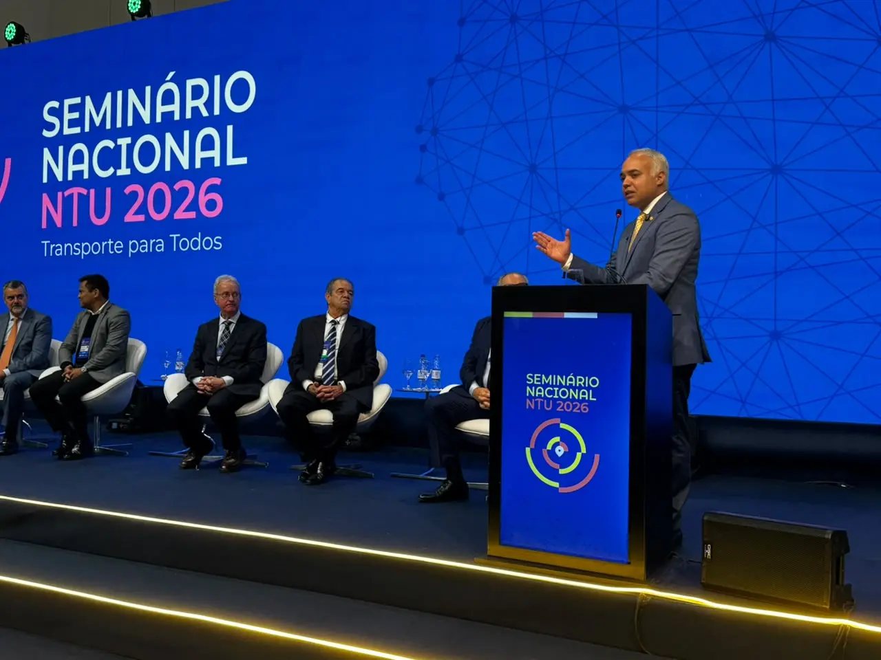 Ministro Vladimir Lima tratou das melhorias na mobilidade em evento da NTU - Foto divulgação