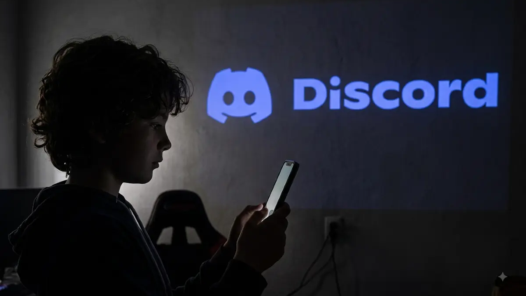 ANPD suspendeu transmissões ao vivo do Discord no Brasil - Foto gerada por IA