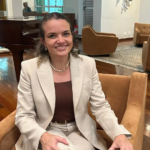 Secretária municipal de Educação, Giselle Faria, falou sobre pacote dirigido aos servidores administrativos da Educação de Goiânia - Foto SME