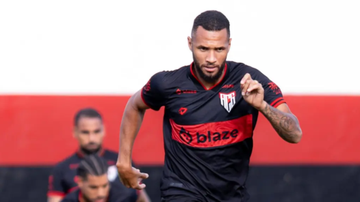 Gustavo Coutinho - Atlético
