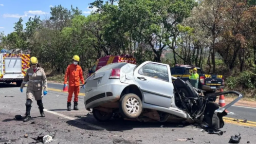 Acidente na BR-153 em Uruaçu. Foto: Divulgação/CBMGO