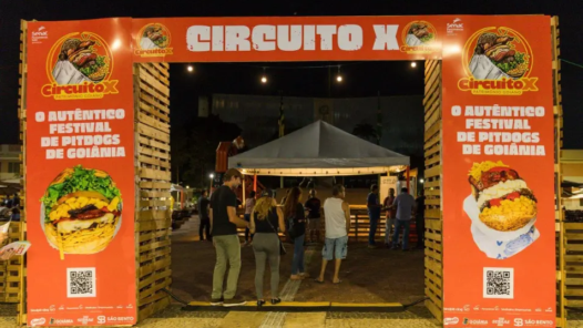 Circuito X reúne shows, gastronomia e atrações gratuitas na Praça Cívica até domingo