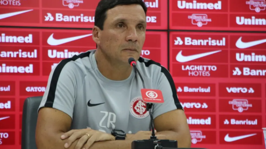 Técnico Zé Ricardo no Internacional