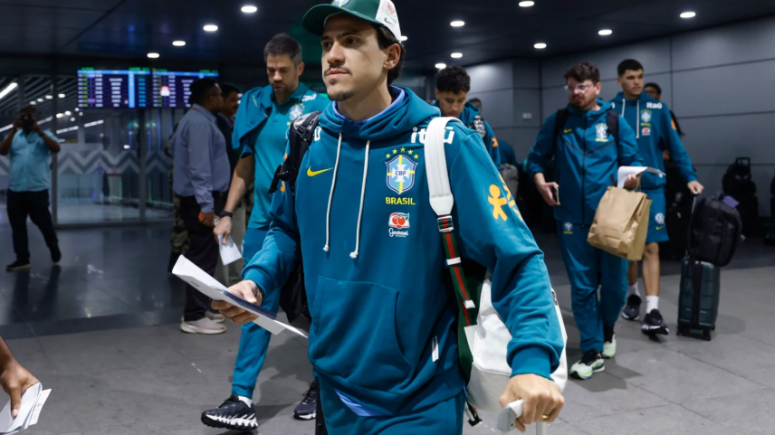 Pedro ganha espaço entre titulares do Brasil contra a Índia