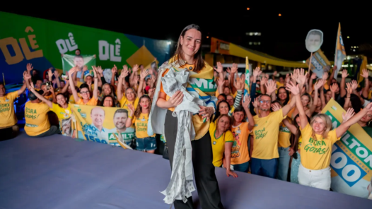 Carol do Amiltinho. Foto: Paulo e Tarso