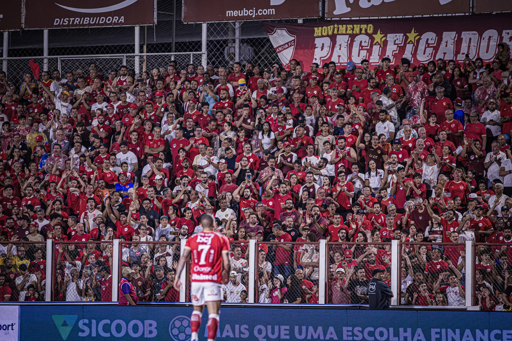 Vila Nova esgota ingressos para duelo contra o Cuiabá no OBA pela Série B