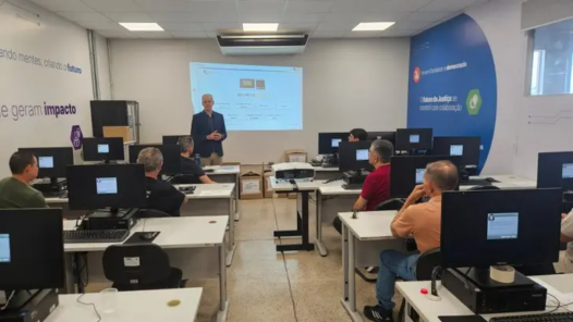 TREGO inicia preparação das urnas eletronicas para segundo turno em Goias